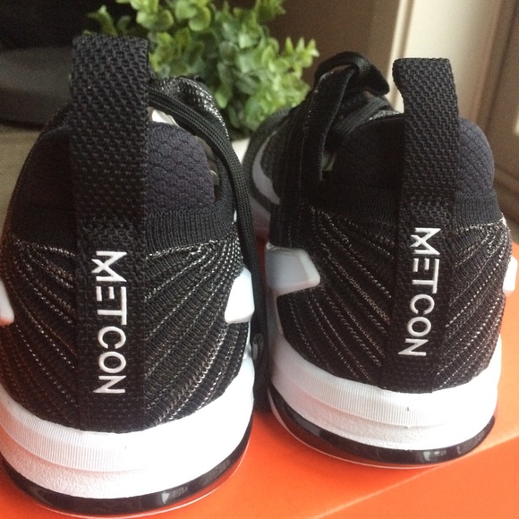 NWT Nike Metcon DSX Flyknit - Picture 5 of 7